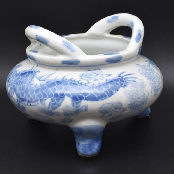 Vintage Blue and White 2 Dragons Porcelain Tripod Bowl - Picture 1 of 8